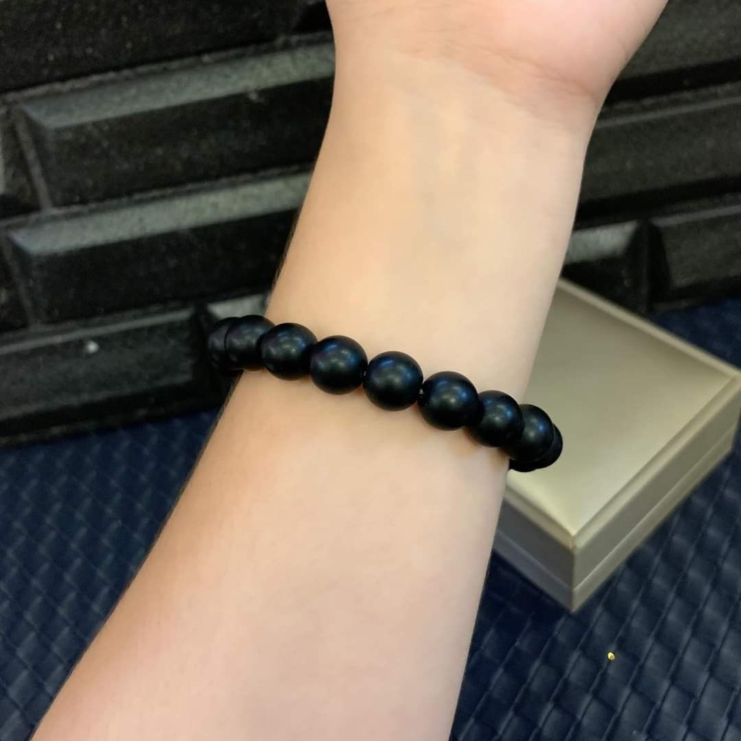 The Matte Black Onyx